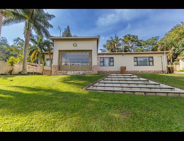 3 BEDROOM HOUSE FOR SALE IN COWIES HILL PARK